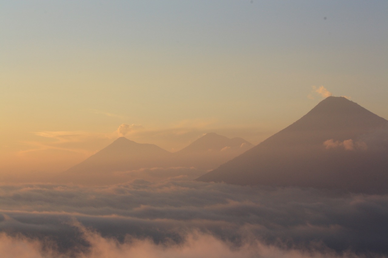 Flores, Petén, Lago Petén Itzá